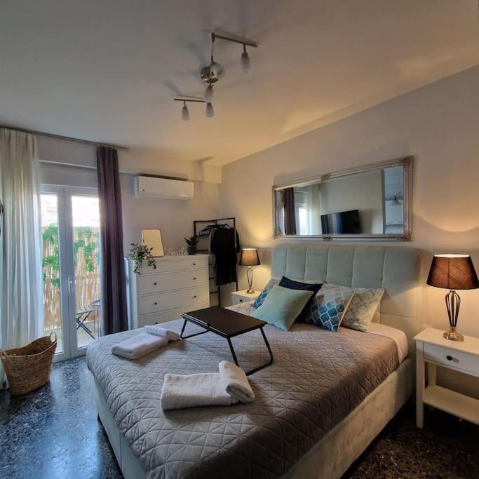 Chic Near Acropolis - Avdi Square Appartamento Atene